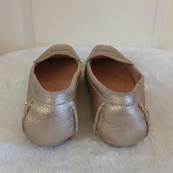 UGG Clair metallic gold leather moccasin loafers laser cut perforations 7 - Picture 5 of 8